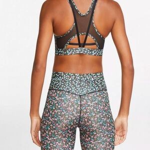 🌸 NIKE 🌸 2pc Flower Floral Print Leggings AND Sports Bra SET - Brand NEW Medium